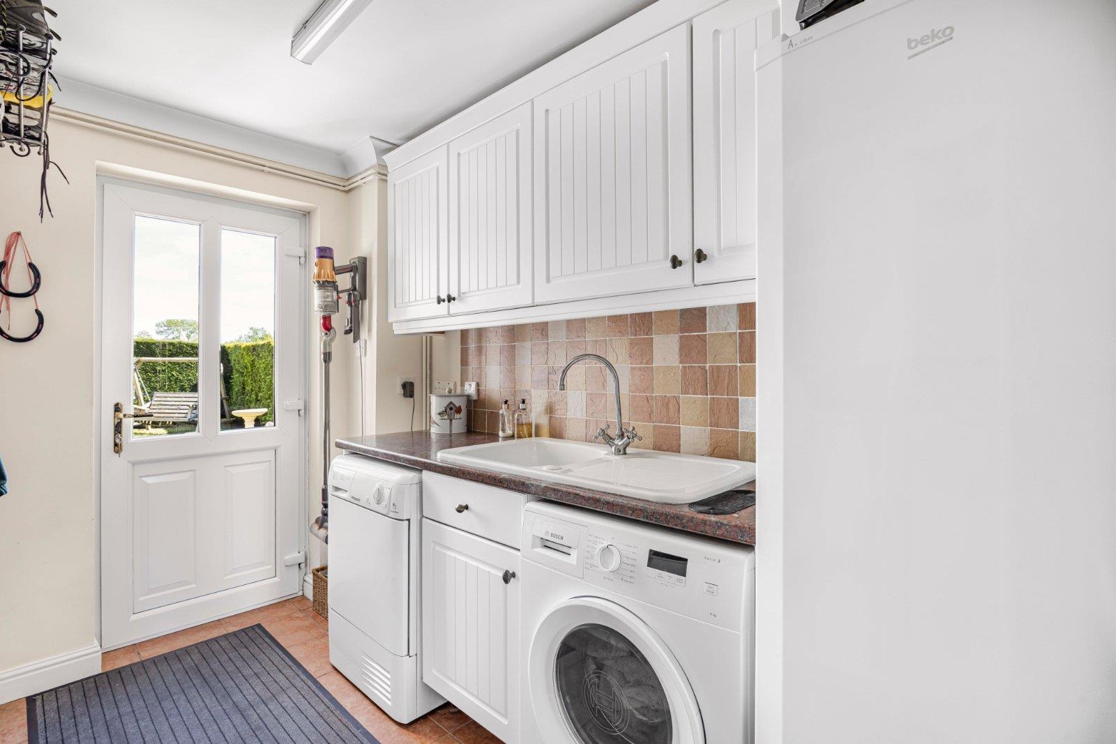Property Image cb25a8e9-b1ba-472a-bddf-1ed80863e089