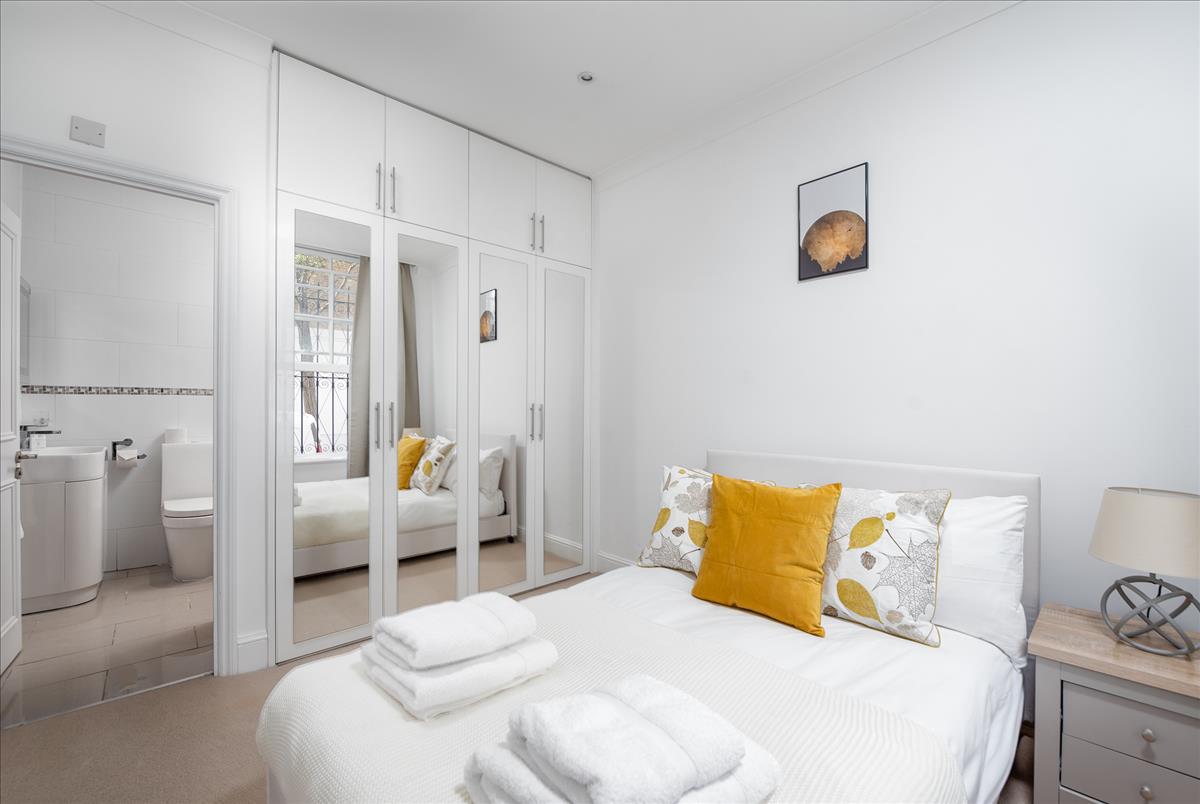 Property Image cb2a1941-f273-4ca1-bc25-f01751ae4958