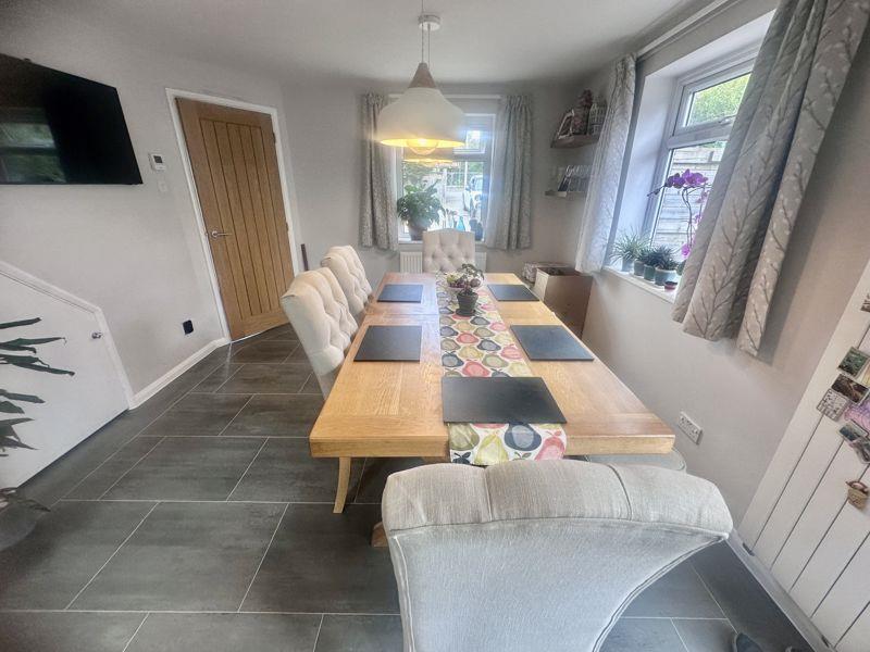 Property Image cb3a2c37-96dc-4c4b-b524-57047b9fb57f