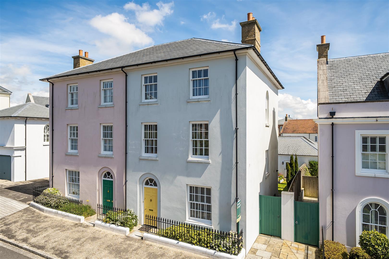 Property Image cb3d5d79-15c1-4d4f-a72f-070e67d0a40f