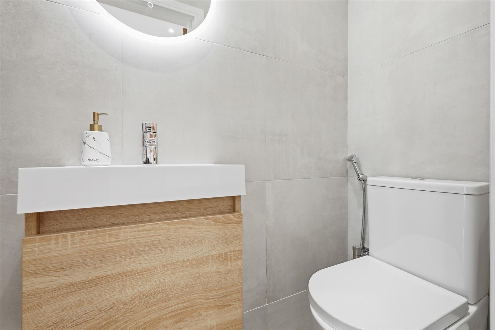 Property Image cb522c51-5b7c-4eef-9b2a-e10ab88443af