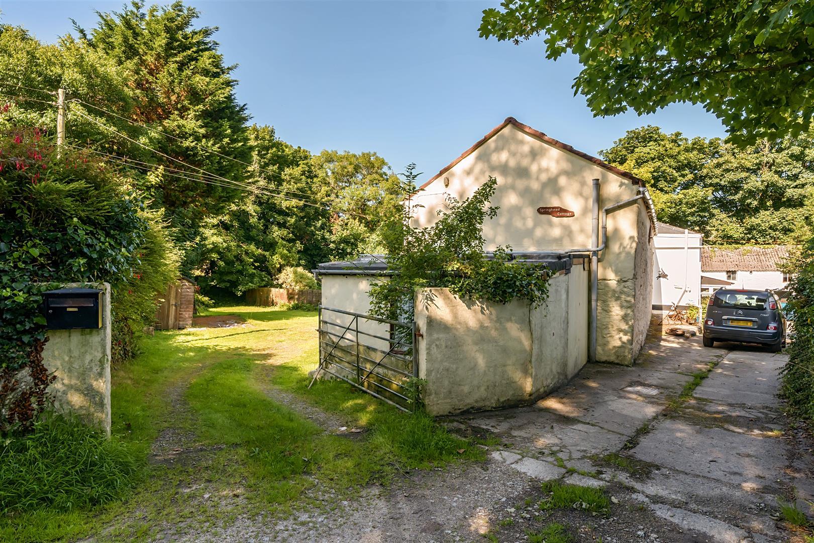 Property Image cb6cfc8a-e19e-44c1-8a2a-436251cf57a8