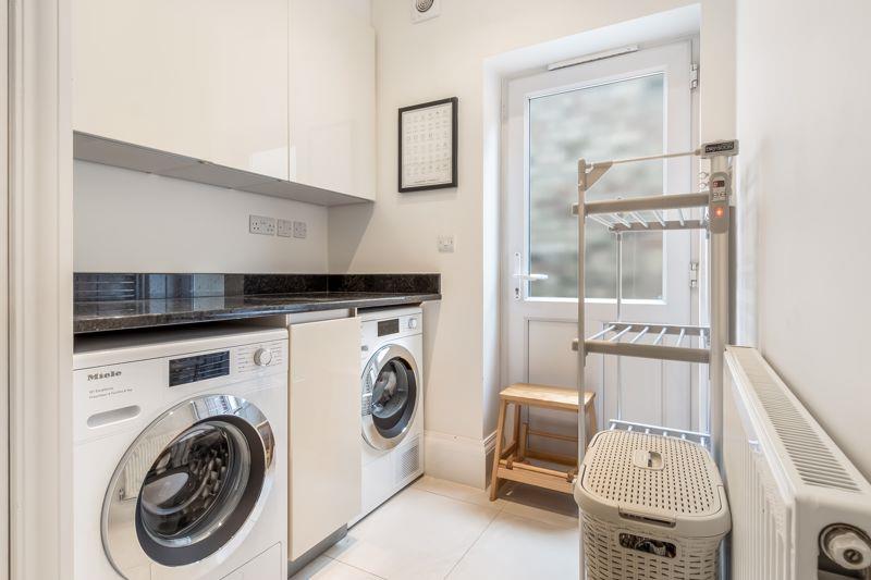 Property Image cb701239-2d3c-4b51-a77d-060866a2bed1