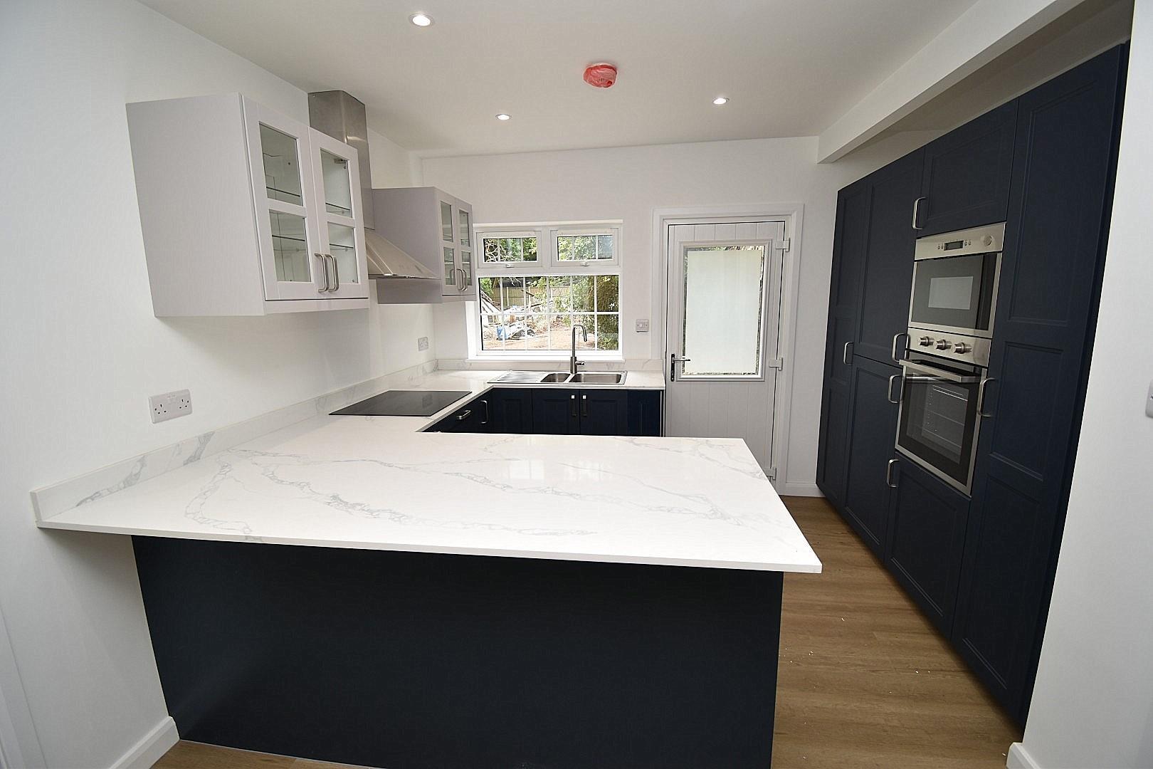 Property Image cb858c5a-47de-41a4-a971-692db6b3c102