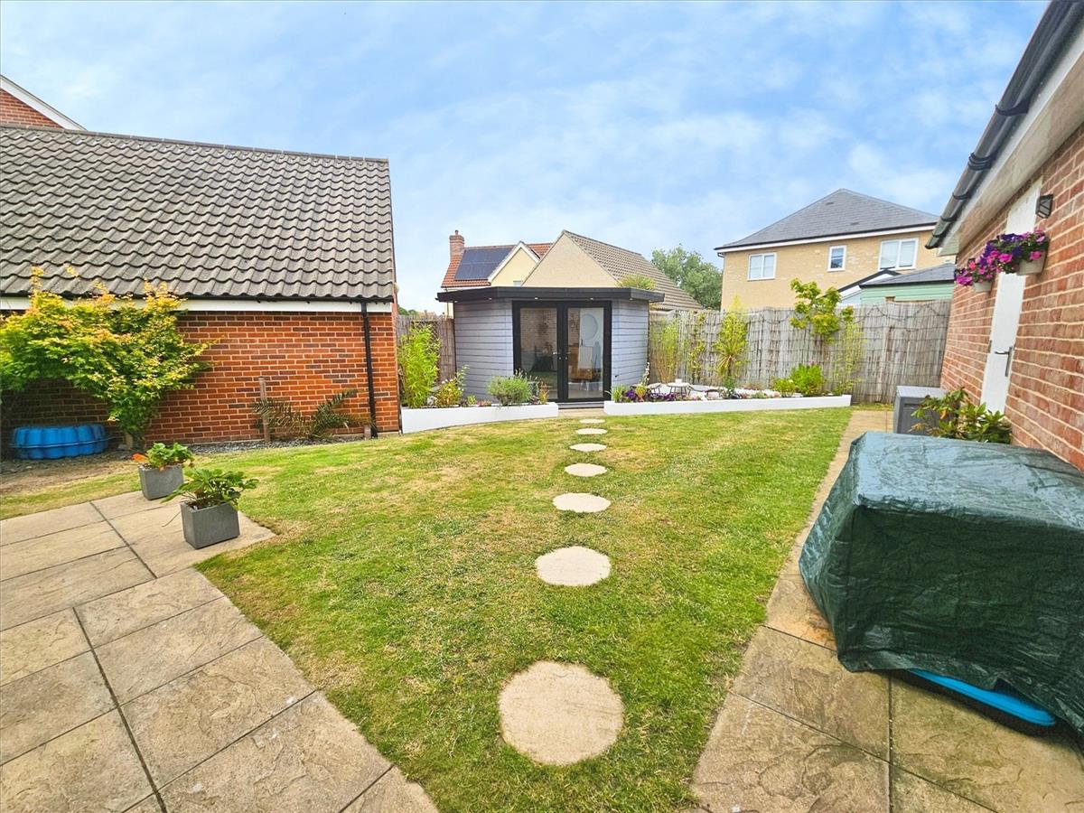 Property Image cb85b229-ada7-4b6f-98c7-03f0adea5444