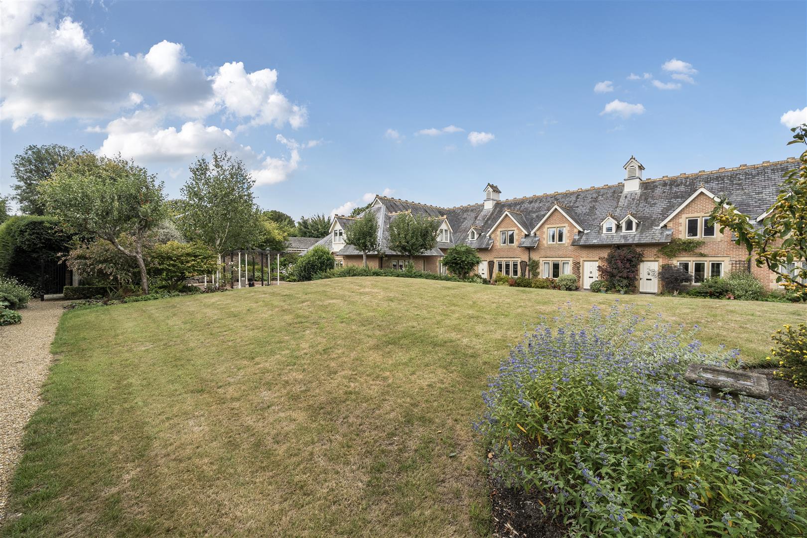 Property Image cb9ac89b-c11d-41ec-b467-2658e7212b02