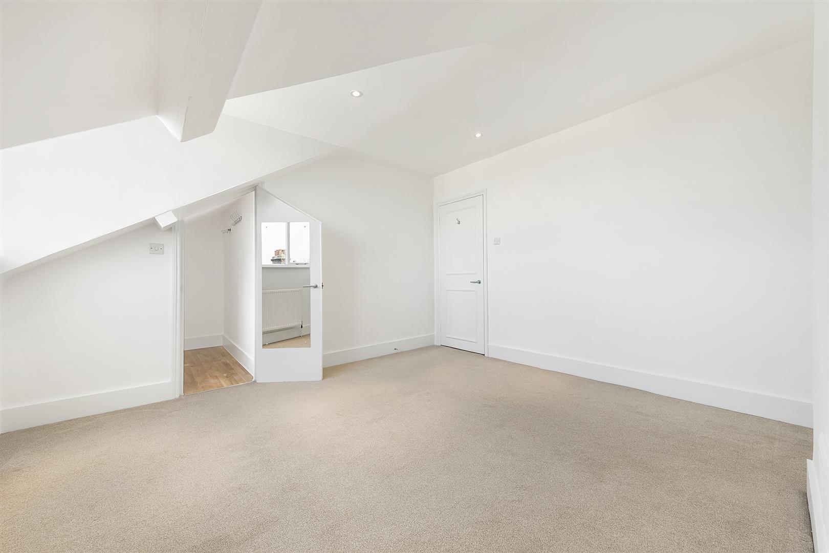 Property Image cbc4700c-f564-492f-bc48-7d63d3e96914