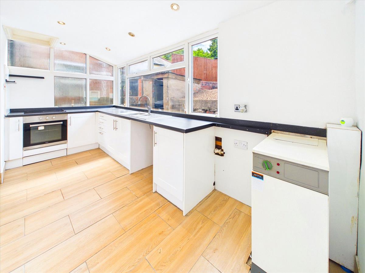 Property Image cbc52777-e364-44d2-ab6d-d36c6d47e680