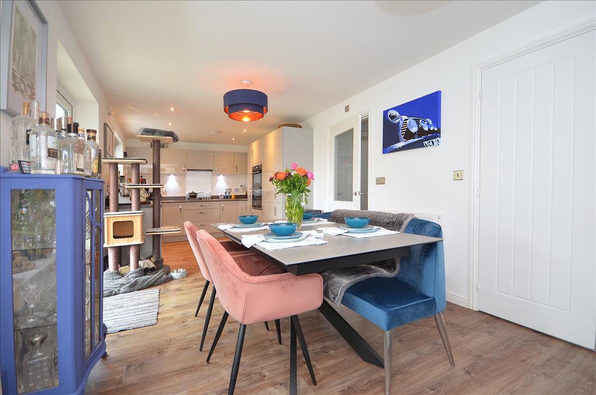 Property Image cbce9072-68e6-48e7-b25e-a2636cf7e8fd