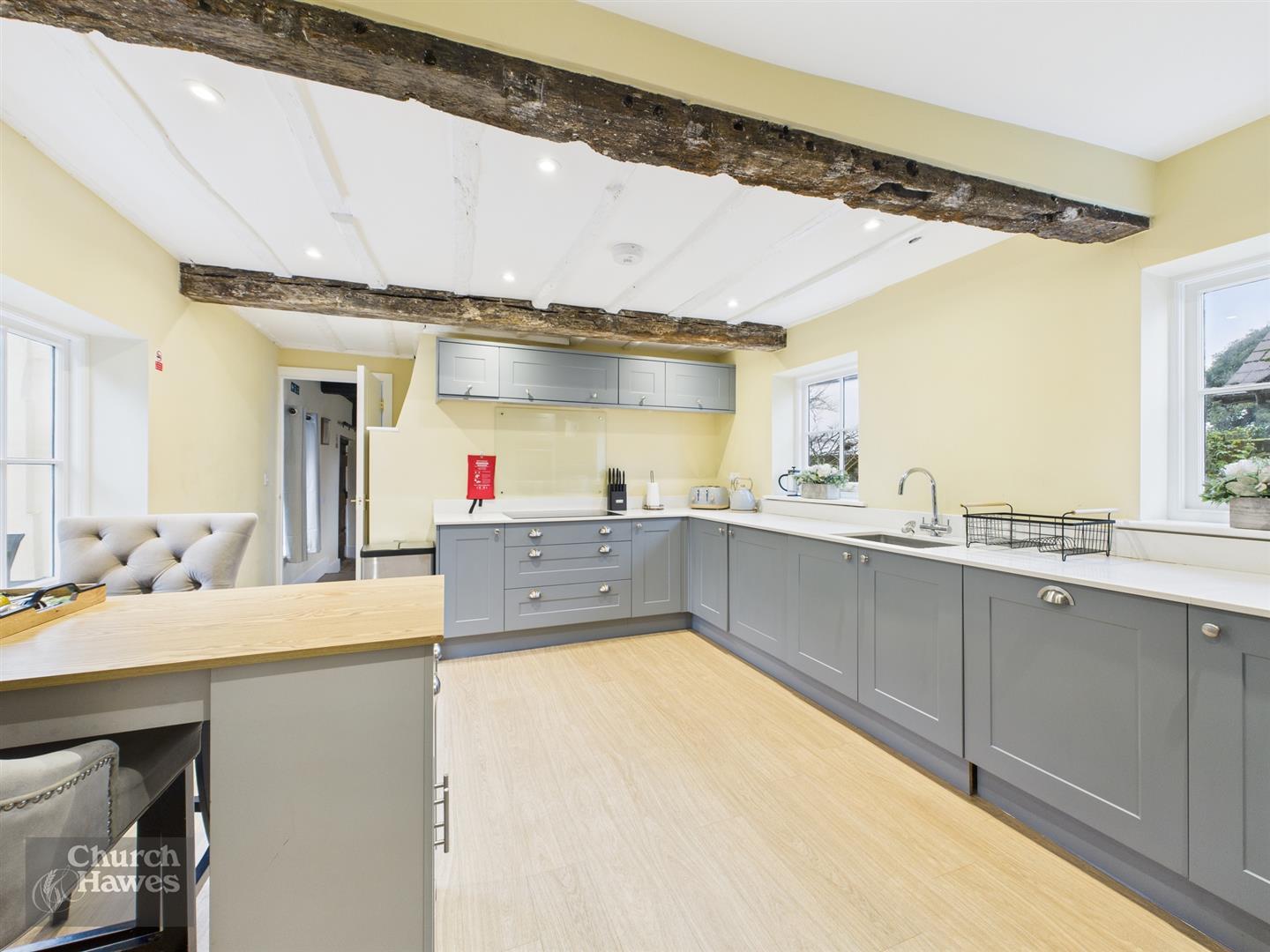 Property Image cbd2d95d-269e-4ec4-90a8-69bf9e36f7c9