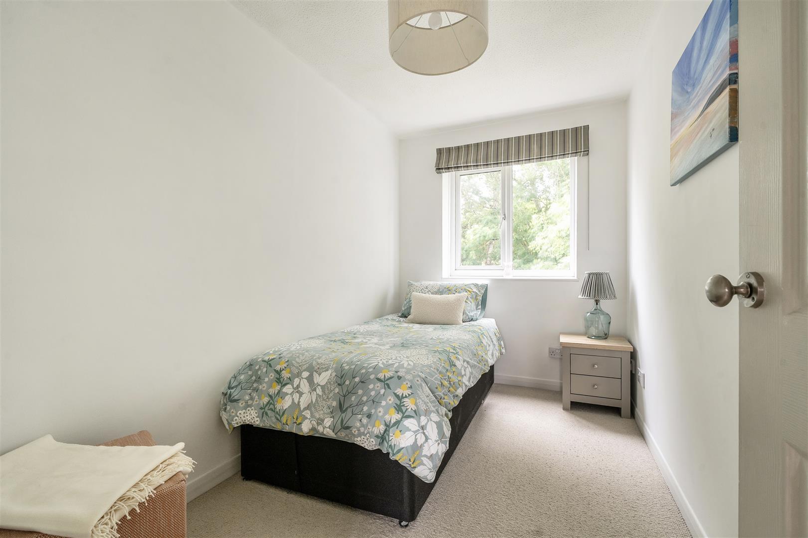 Property Image cbd739ce-36a7-4f0d-a544-3dde5f833efb