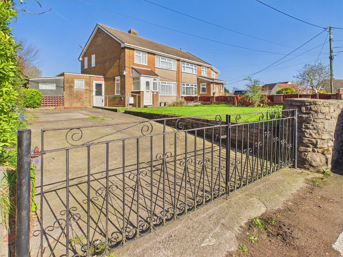 Property Image cbf80758-5d5a-477b-aa5d-3ee9c4d9b71d