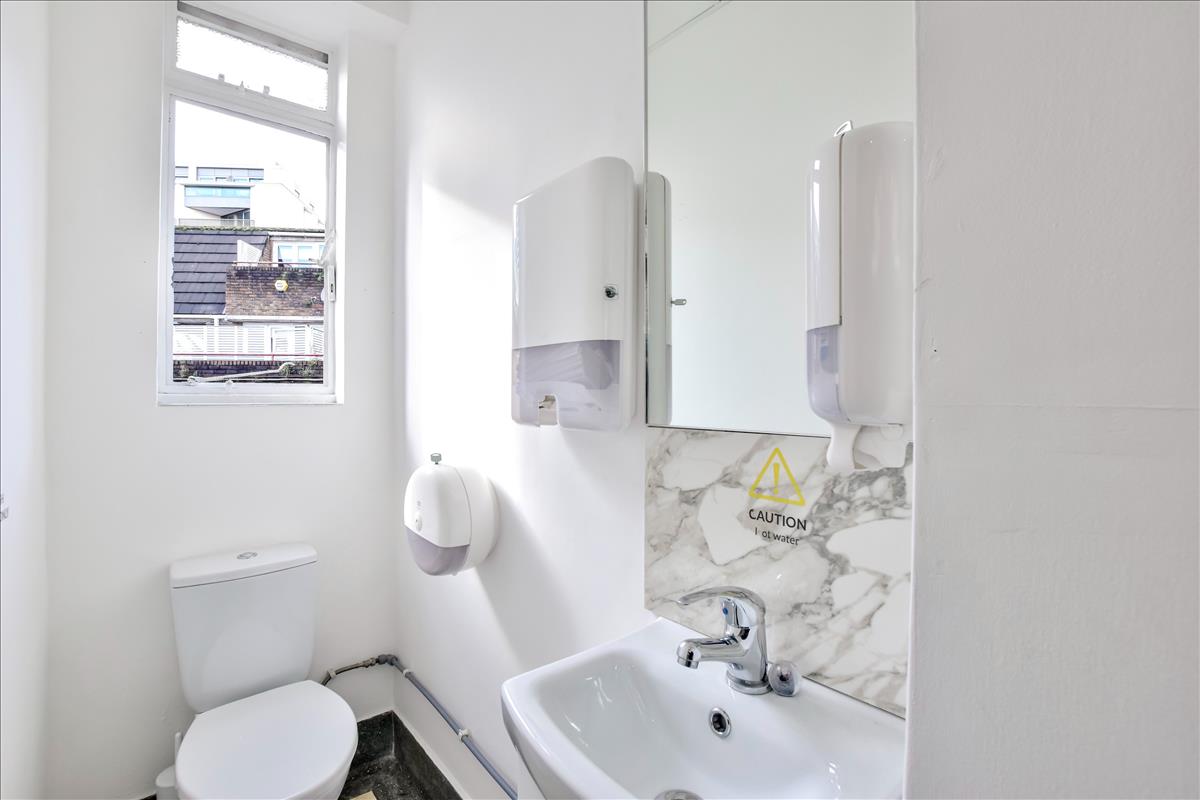 Property Image cc02843f-fa57-4242-9b56-7635877731ba