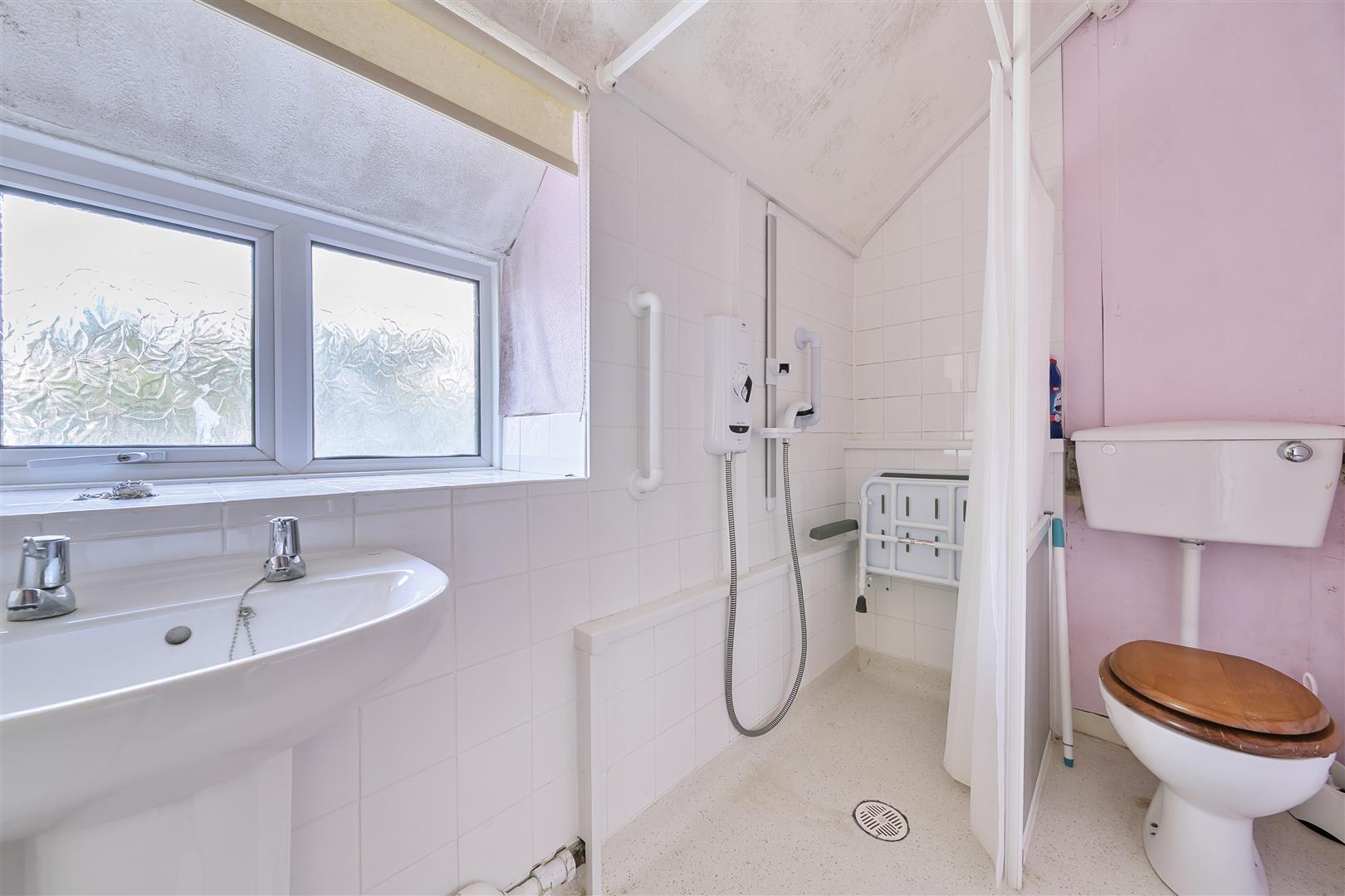 Property Image cc052a33-d893-4f7d-90c7-49acf7cbfbba