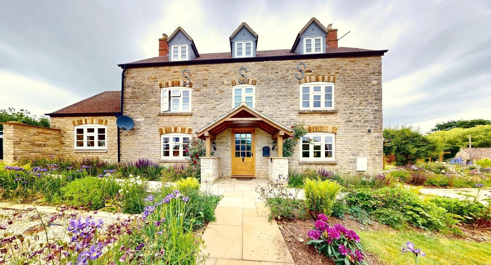 Property Image cc080ccb-3b0c-4c83-b63f-7cbe8e6b27a2