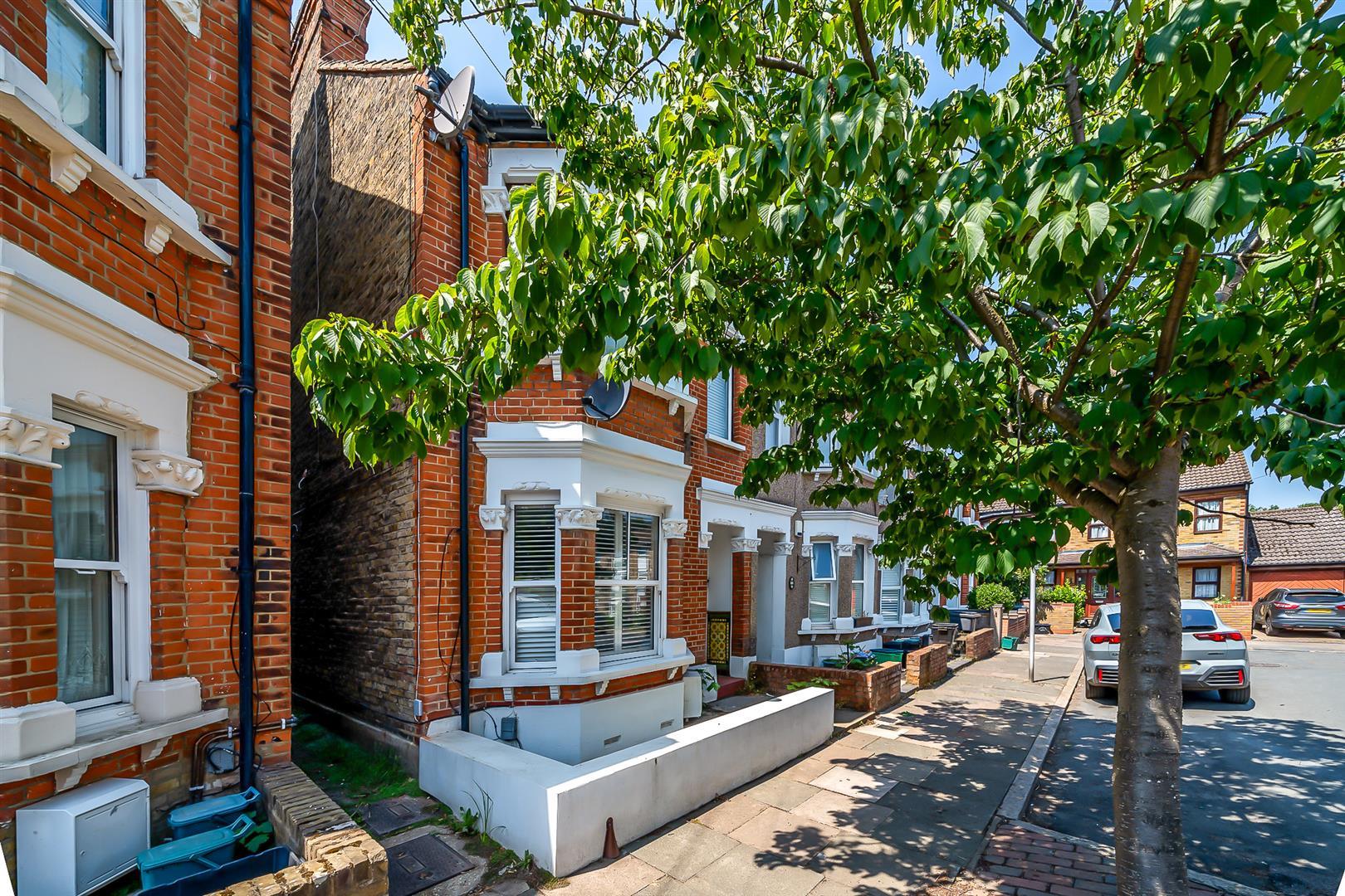 Property Image cc0b346f-5efe-4293-b211-a3ad691f14e8