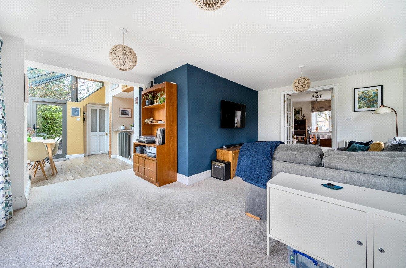 Property Image cc115926-e8e9-45e5-b80a-5c4cb797ac0d