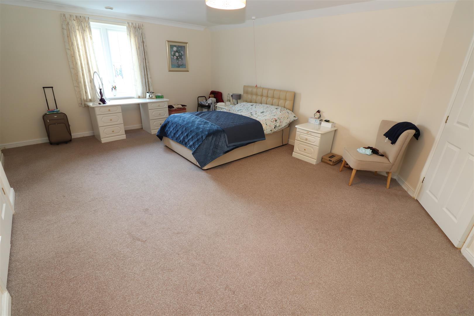 Property Image cc157317-50cd-4903-9ab8-bc3c0770a79f