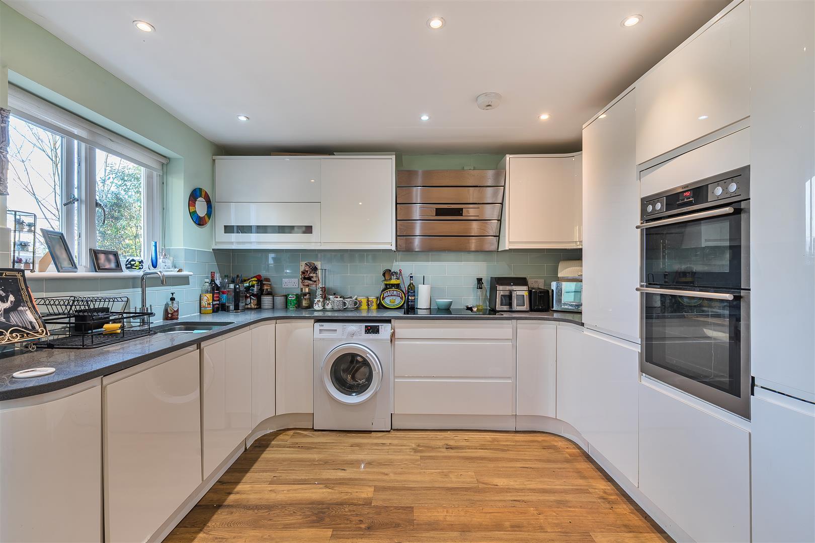 Property Image cc302221-18c2-437a-b510-7580cf110be7