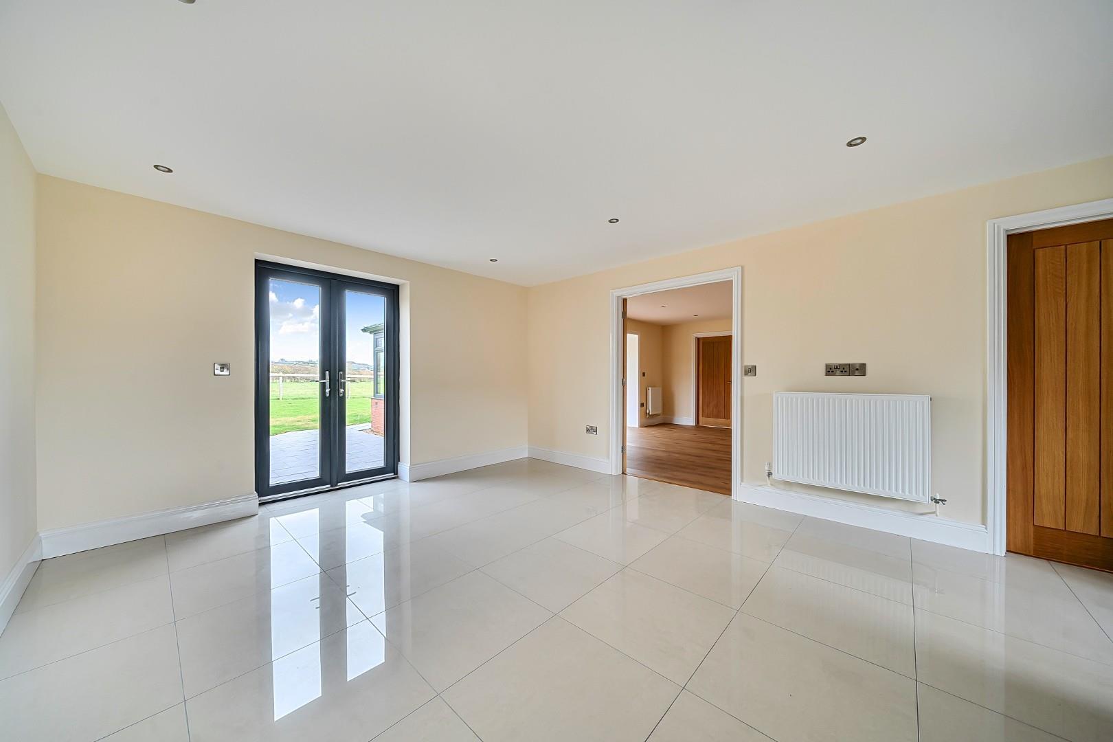 Property Image cc310496-1a0f-4146-adad-9cf1f489c13c