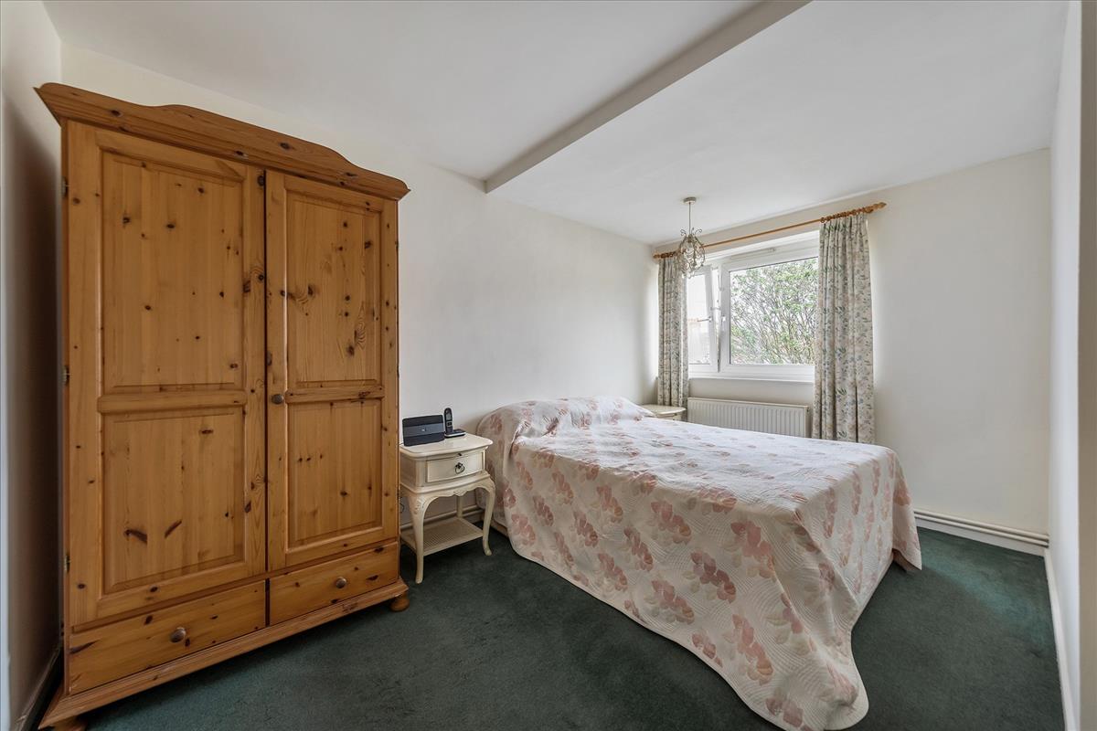 Property Image cc35b7c1-b9d6-460b-b109-df9656f74676