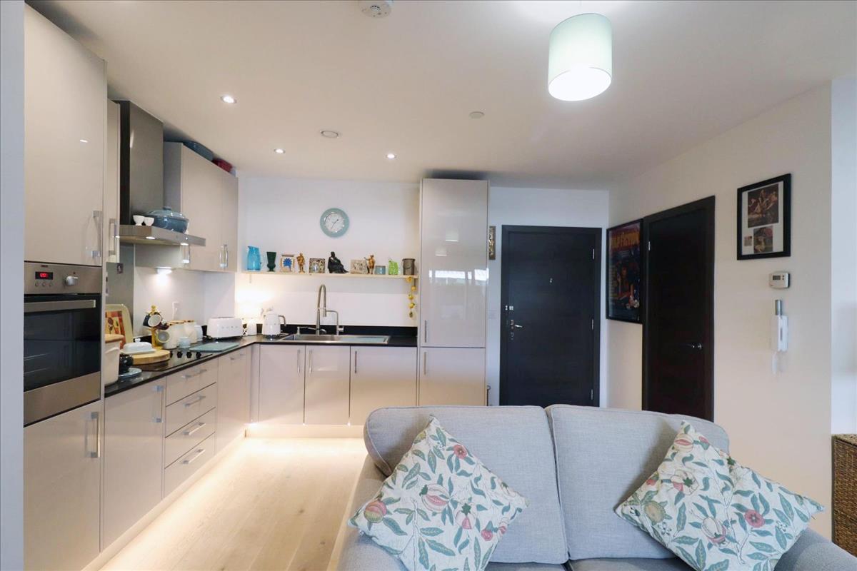 Property Image cc404927-3781-4618-8dc5-2e5d992028b0