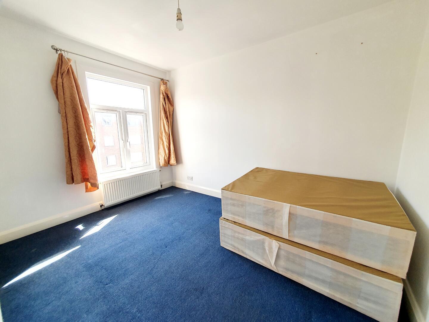 Property Image cc430655-0395-45f8-8ebc-240b466ab4ee
