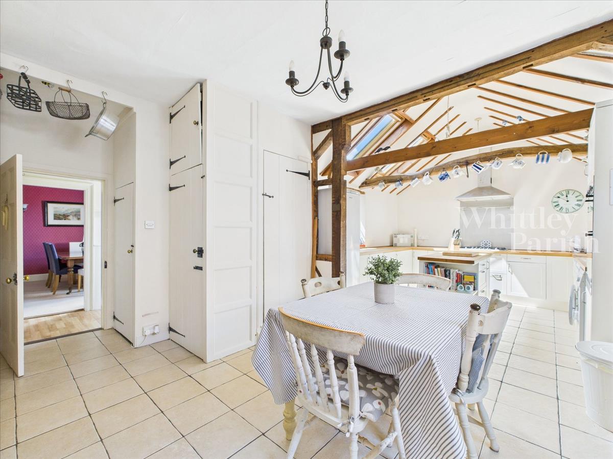 Property Image cc5fb951-e94c-43f7-b078-35e4b6f6ada0