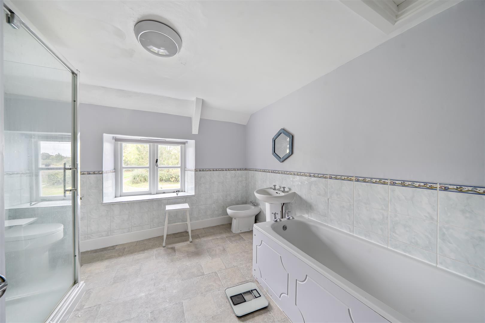 Property Image cc6528f1-7282-4577-851b-d7300213bfc9