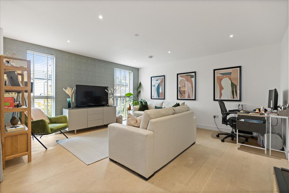 Property Image cc724880-ceb9-4bf6-9c4f-4cb8c0a2dc50