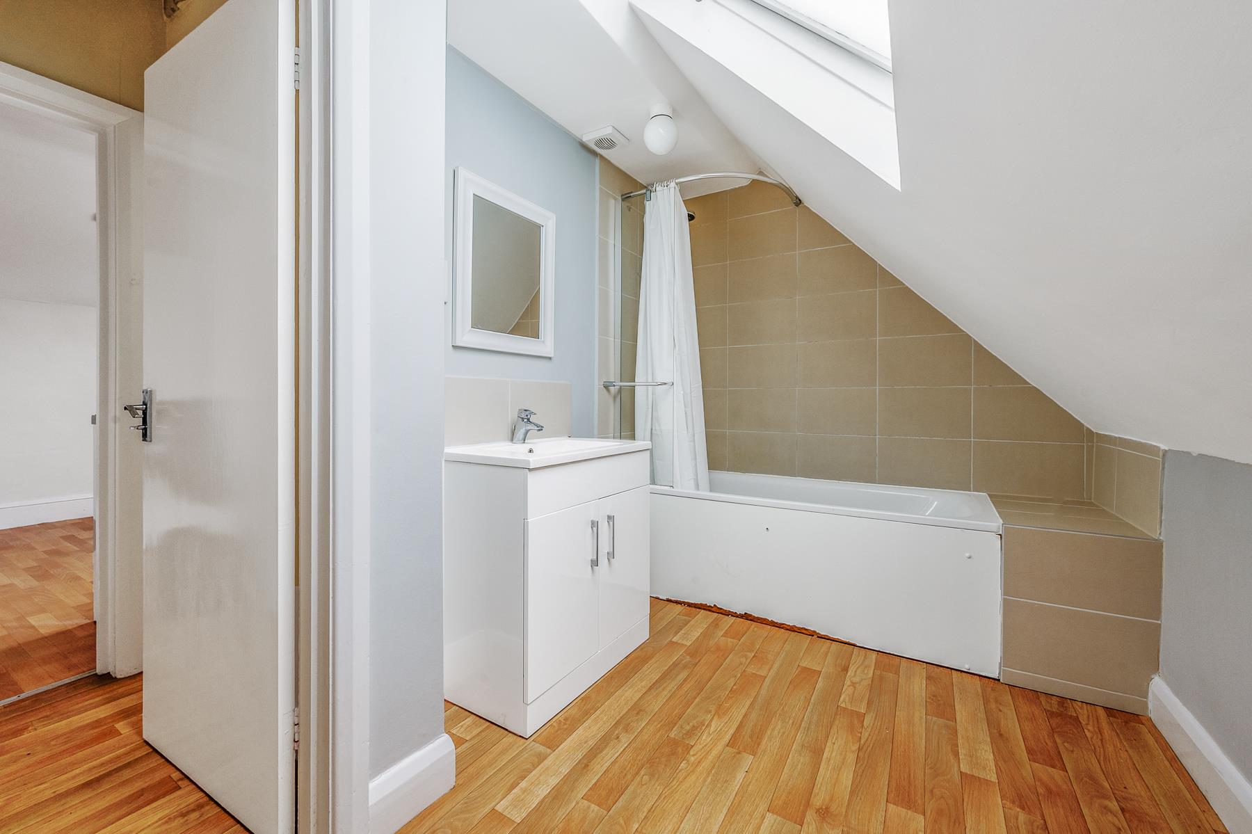Property Image cc852491-9516-403a-9222-bc8ca8e3f923