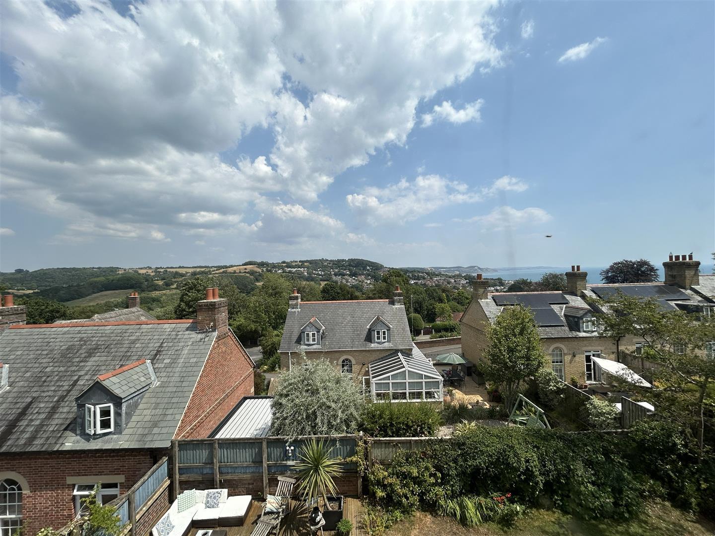 Property Image cc853bd1-b602-474d-87eb-08a20b1ffccd