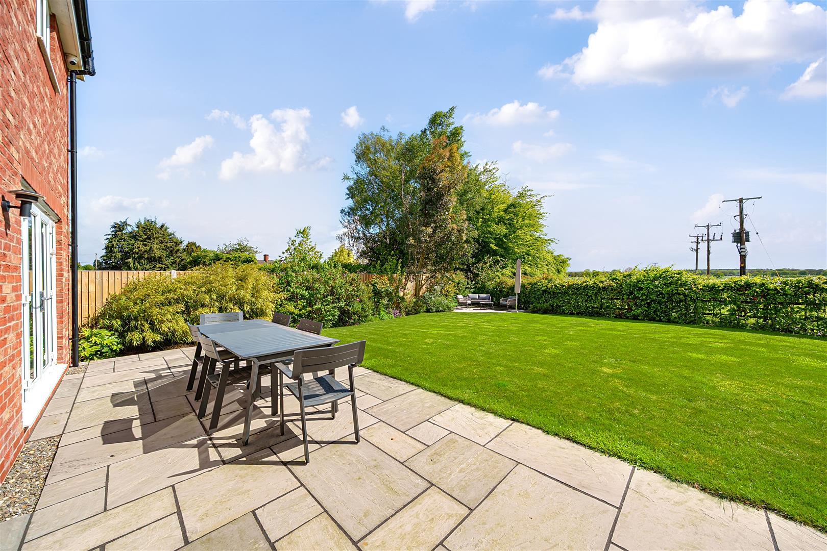 Property Image cc8ed8e2-2b0a-4b3d-bd13-ec802b5bbbf1