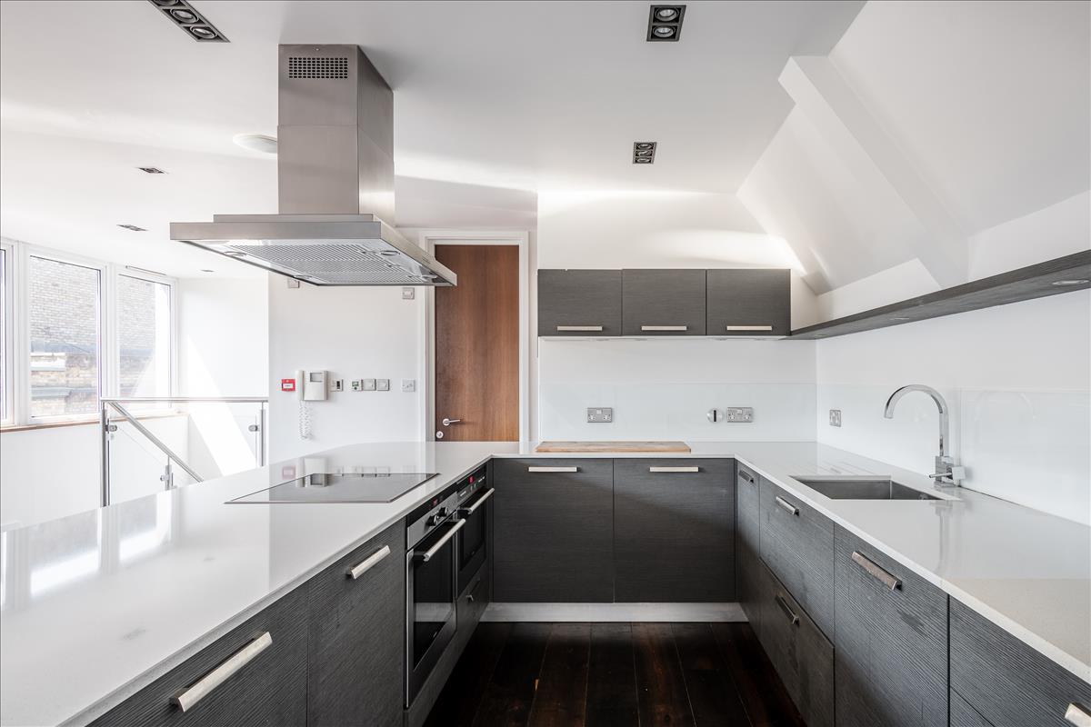 incredible duplex penthouse for rent on charlotte road ec2a