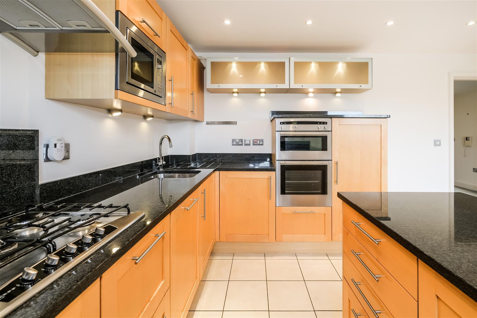Property Image ccc7fe9c-c5e5-49a8-8f6d-a18e649e20c1