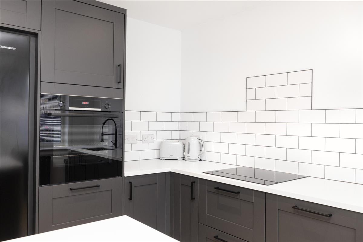 Property Image ccc8294a-0cd8-4d5c-8440-cc96bd82e52b