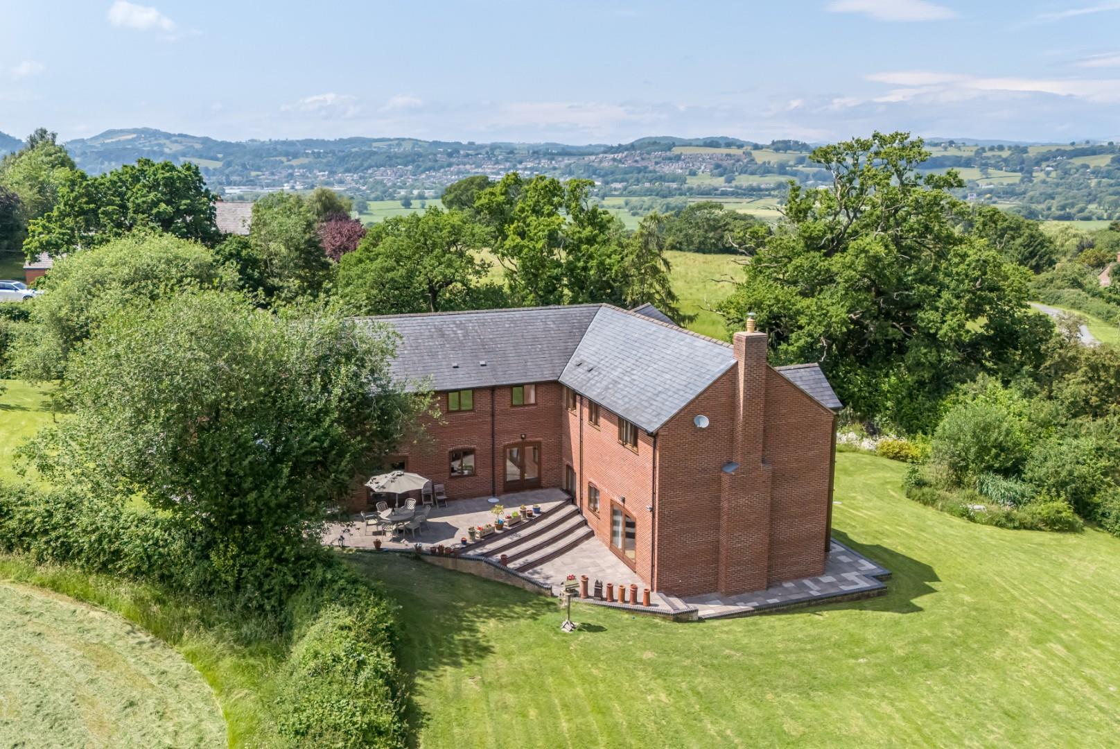 Property Image cccad40b-e1fa-46cd-83f6-ffc72b613cb8
