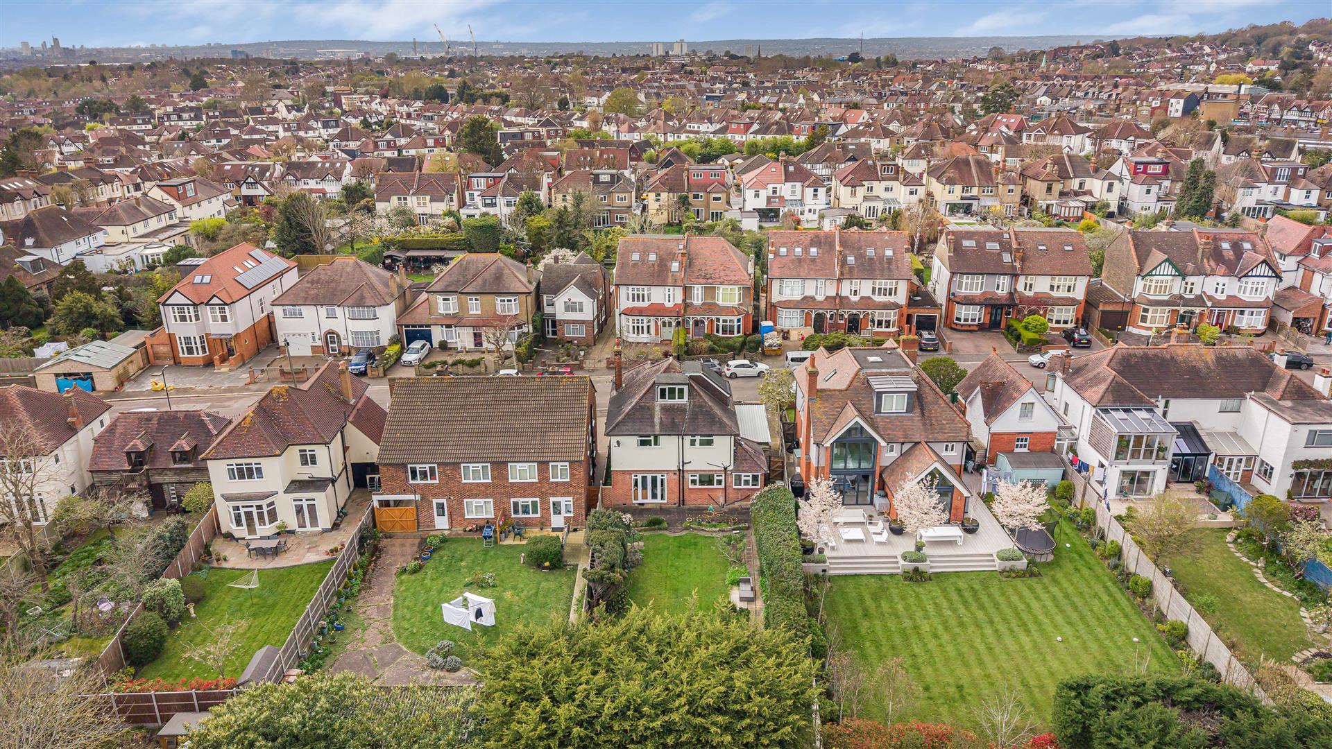 Property Image ccdc1a09-5b5e-4add-a85c-ff53cdf21262