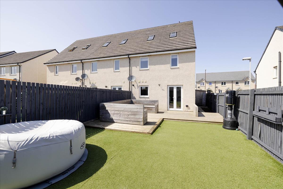 Property Image ccde703b-36bd-4a87-bf57-e1ce7f78f29f