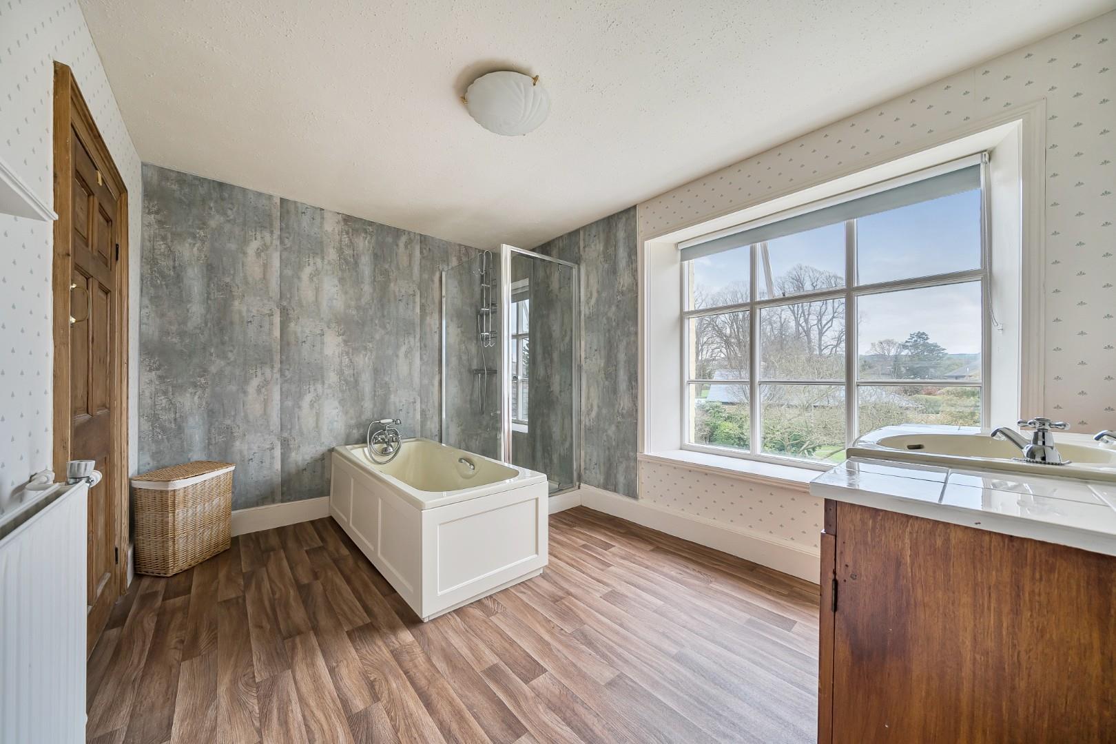 Property Image ccdf697f-55ce-4fd1-b958-430b0d42a9bd