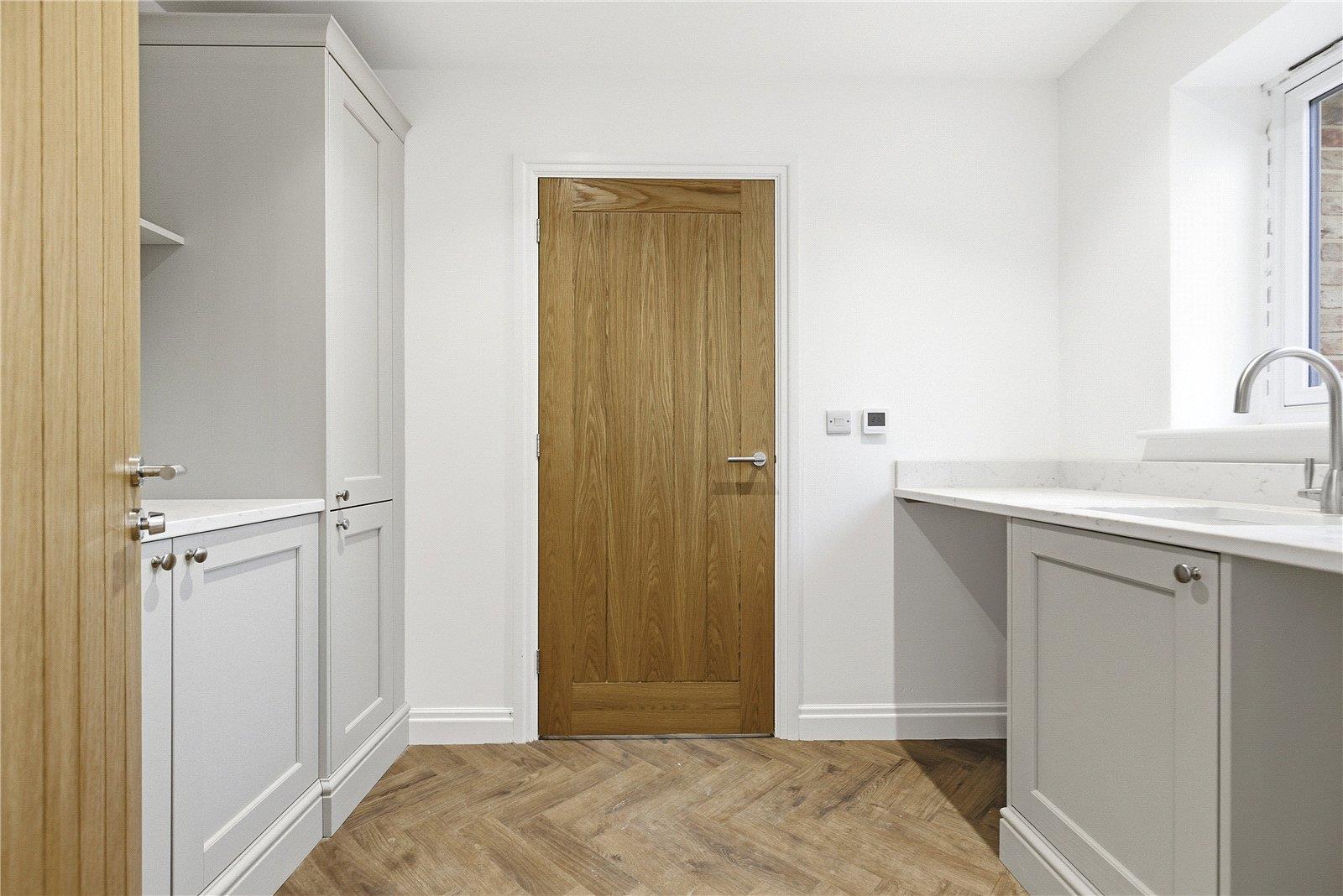 Property Image cce19e34-5c56-4d32-80a1-d102f0a4a430