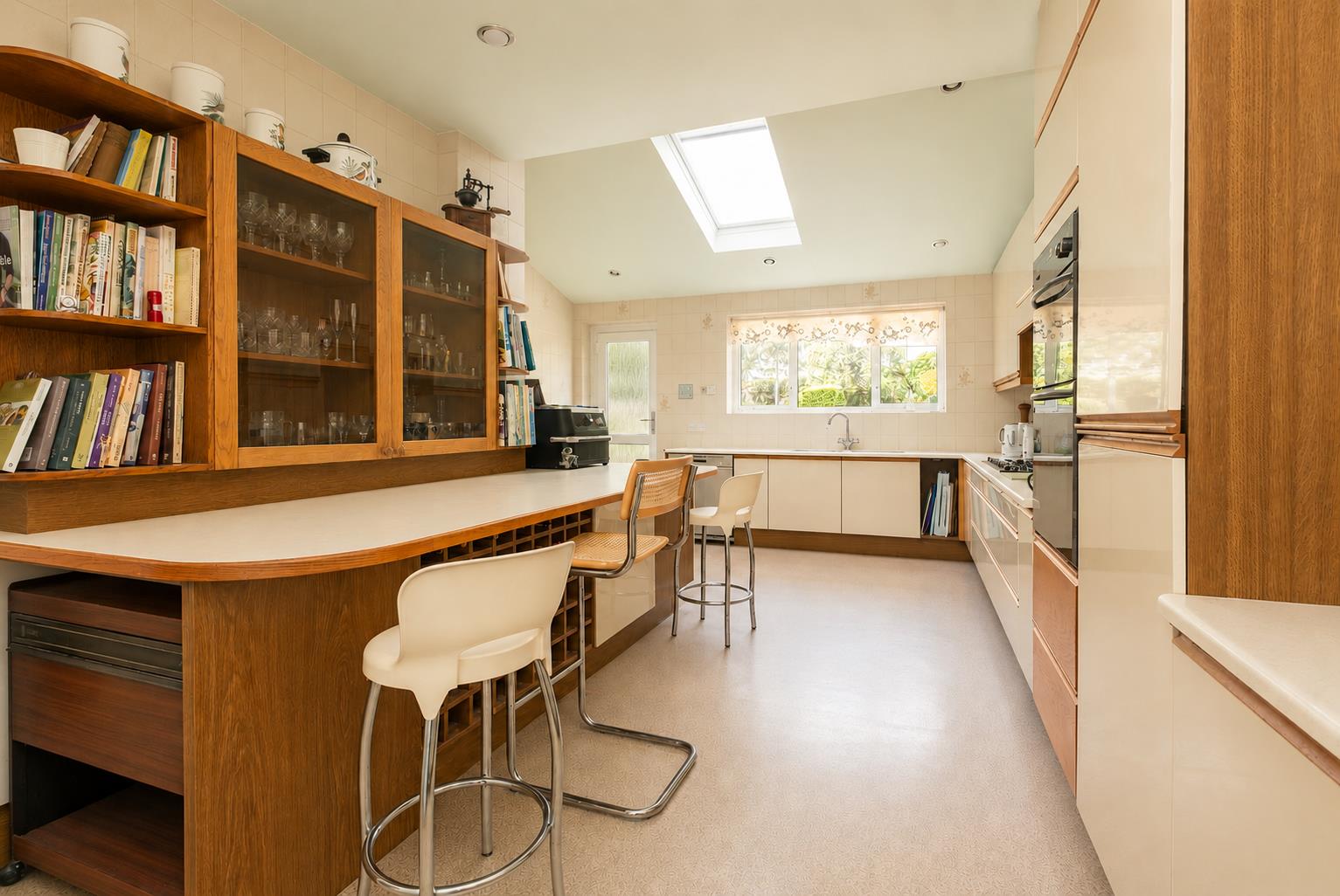 Property Image cce3deba-5a36-4f80-a32c-f8311f08a631