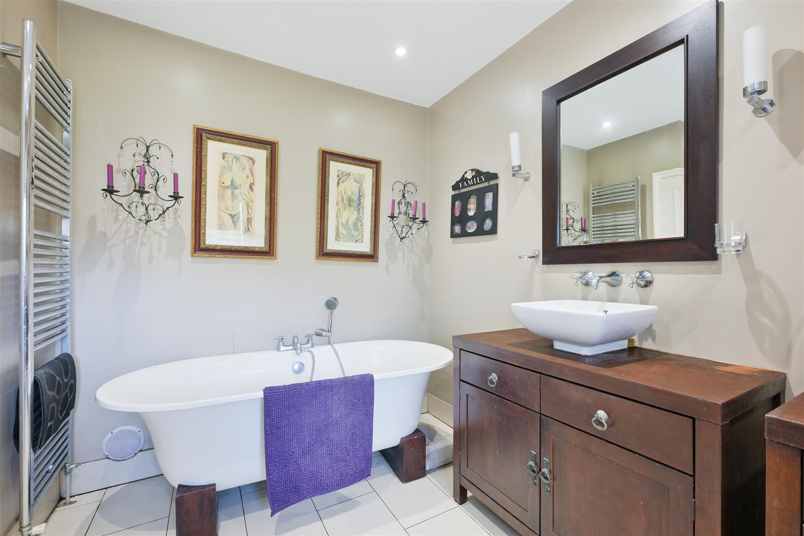 Property Image cceddb35-8abb-45a1-b4b4-f69b0c5aab40