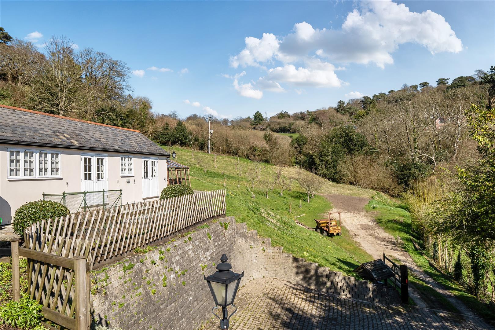 Property Image cd01c222-d232-4ce6-829f-36412baccbf0