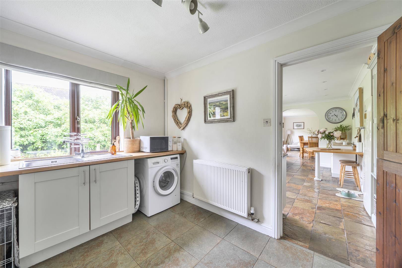 Property Image cd05e8db-4395-411b-bab1-e9c80f7d8ad6