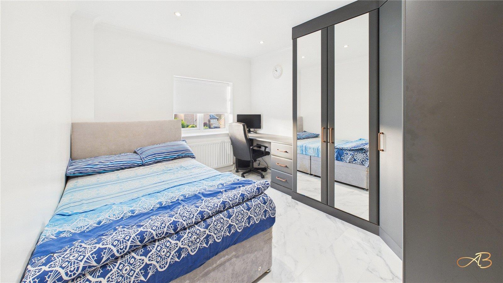 Property Image cd0d7346-c2cc-437d-94d7-37bd800fa5a9