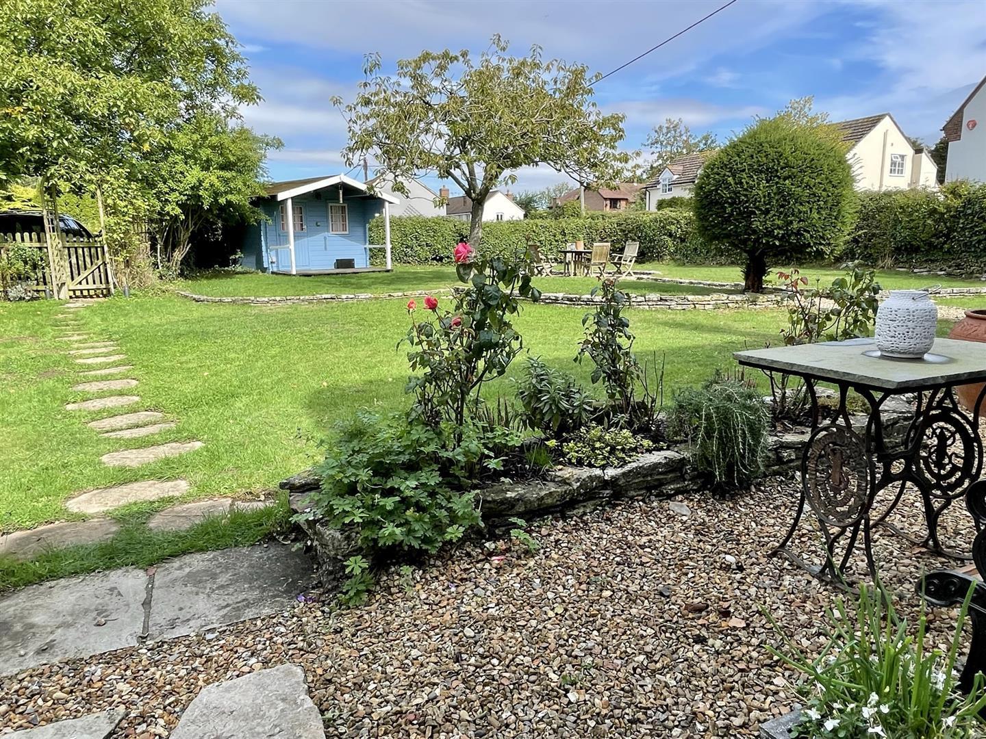 Property Image cd1c0c5a-fde9-4b8b-990f-332cf99c0aec