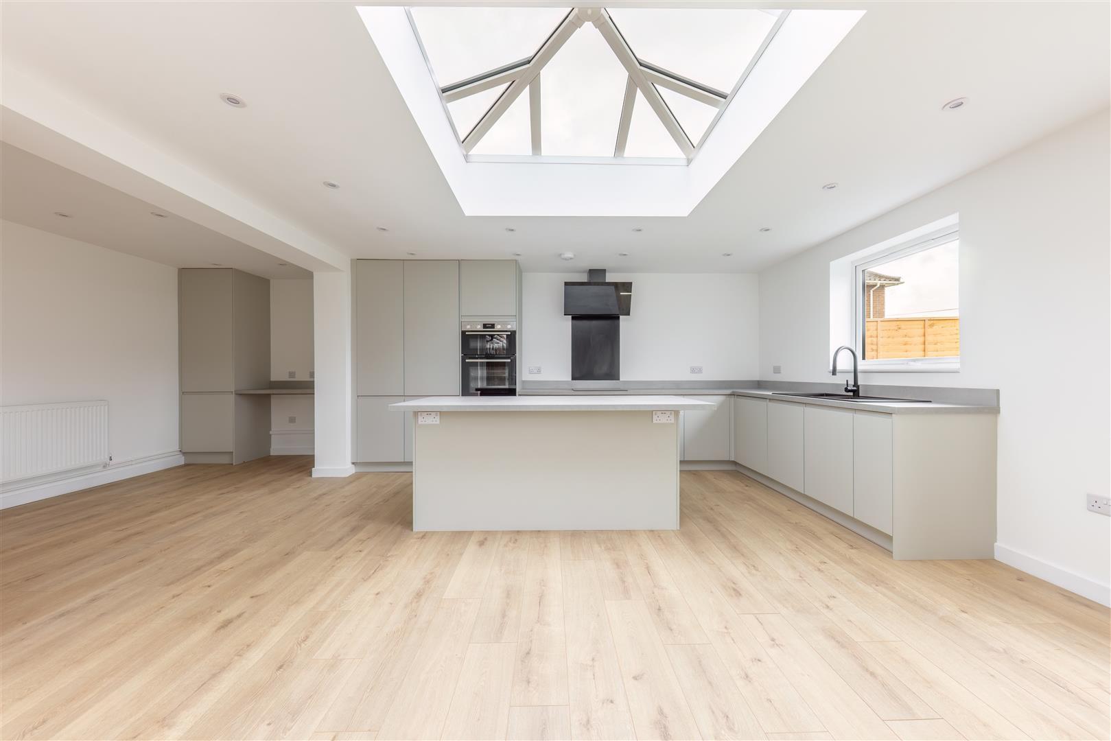 Property Image cd2122f3-f4b6-4108-8c0c-9c0502a760c6