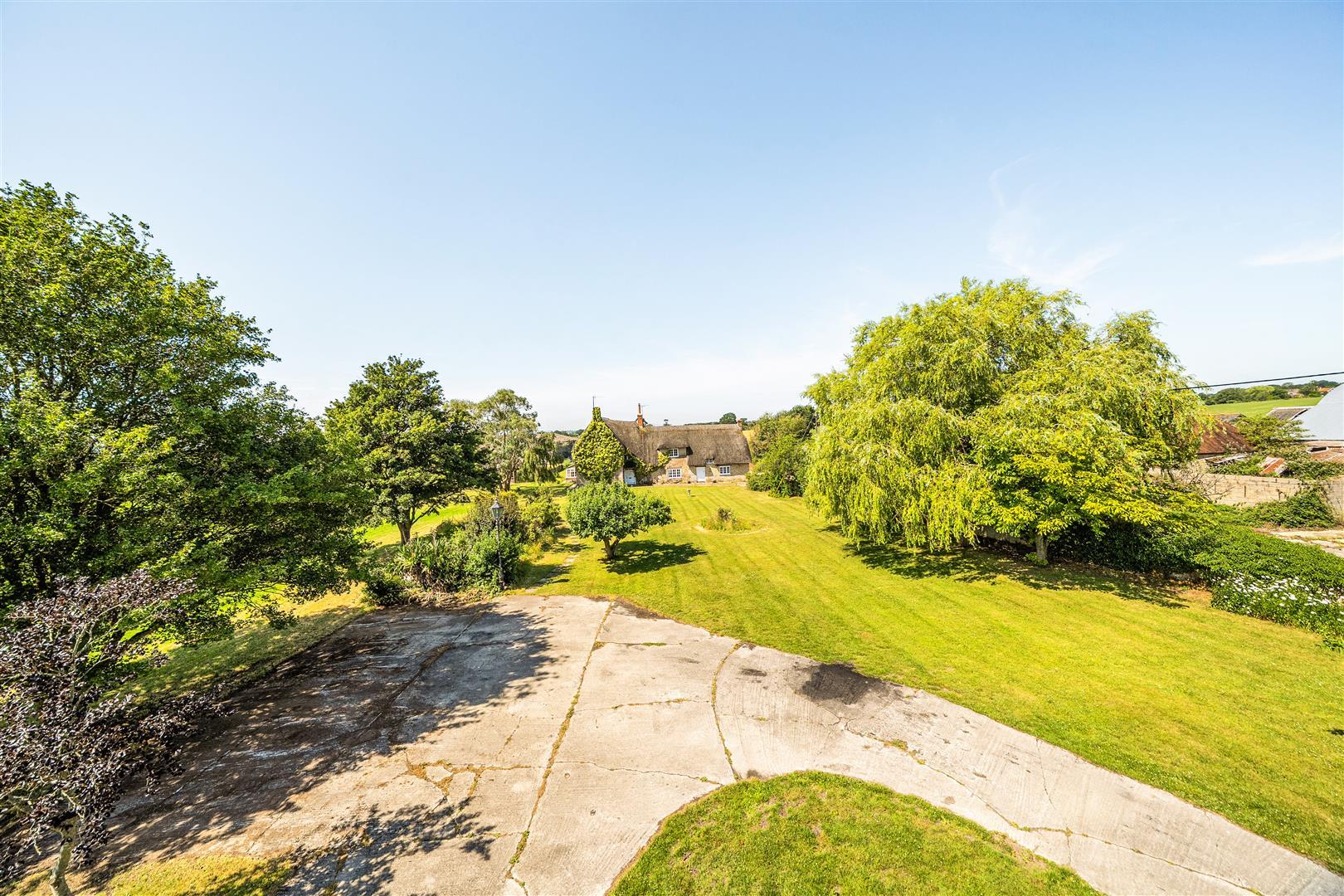 Property Image cd247fdd-10e9-4cde-8133-c257223dd0f8