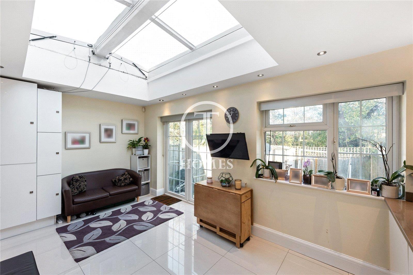 Property Image cd2ee5fa-fd2b-4d8c-94be-642b378cd1db